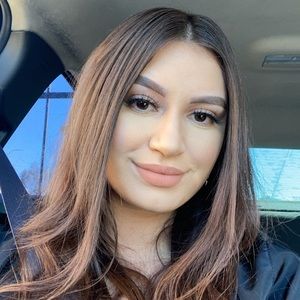 Meet your Posher, Marisol